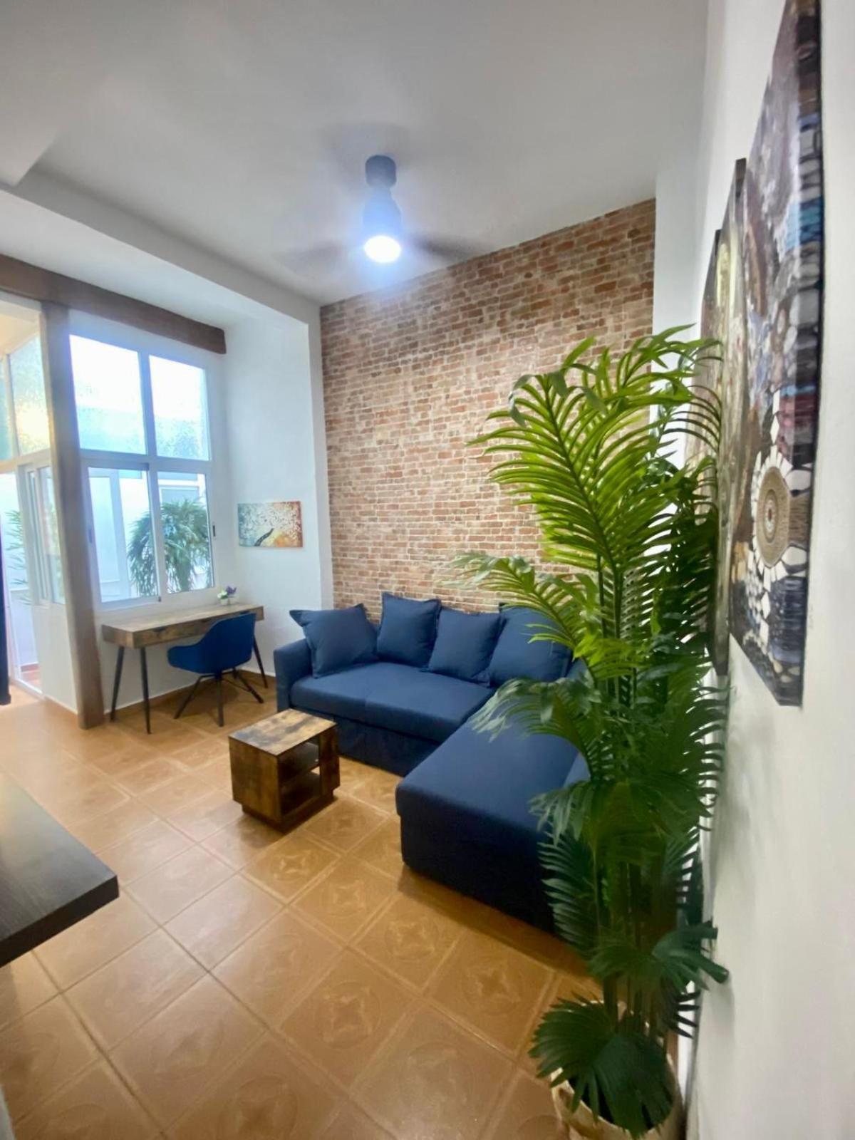 Casa Naty, Espacioso Renovado Apartamento En El Centro De Малага Екстериор снимка