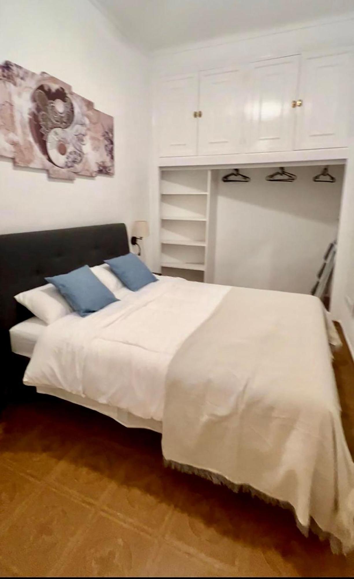 Casa Naty, Espacioso Renovado Apartamento En El Centro De Малага Екстериор снимка