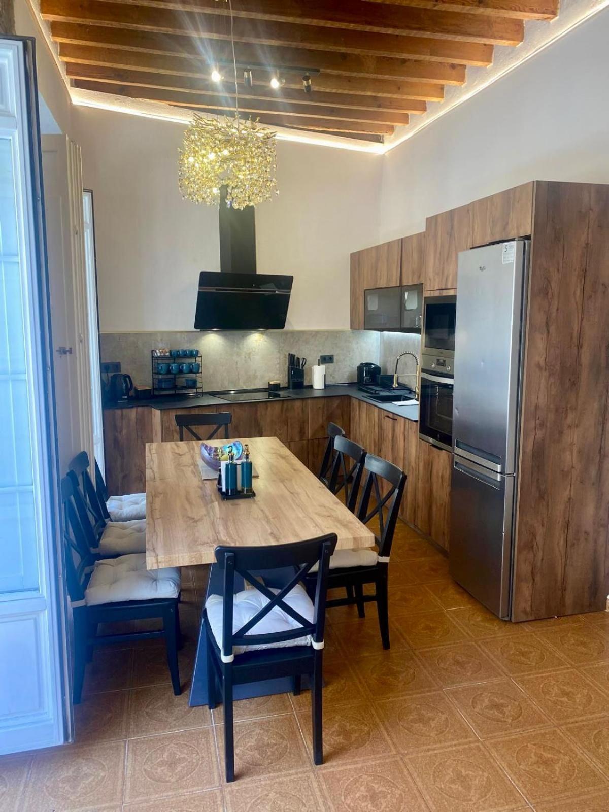 Casa Naty, Espacioso Renovado Apartamento En El Centro De Малага Екстериор снимка
