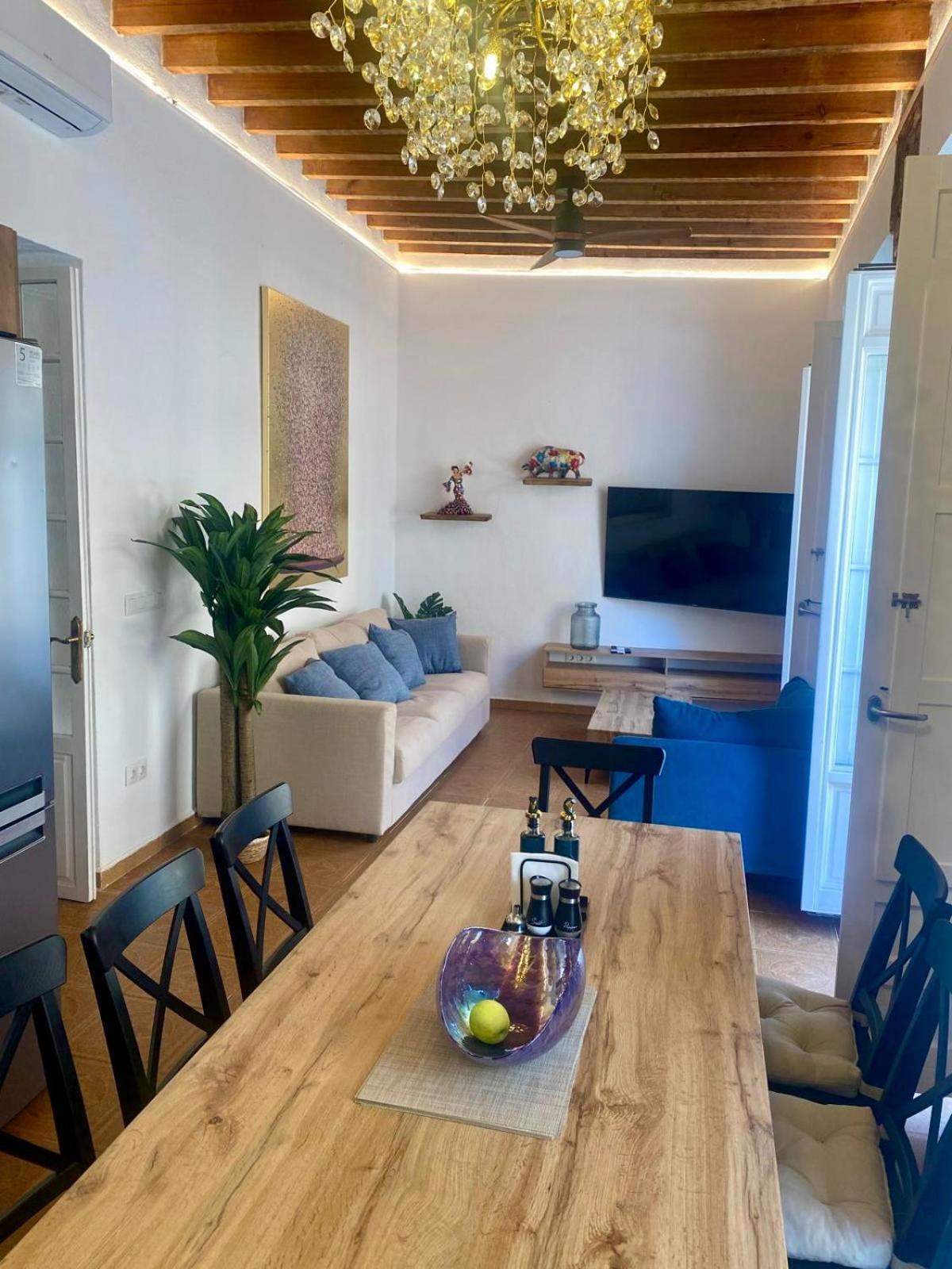 Casa Naty, Espacioso Renovado Apartamento En El Centro De Малага Екстериор снимка
