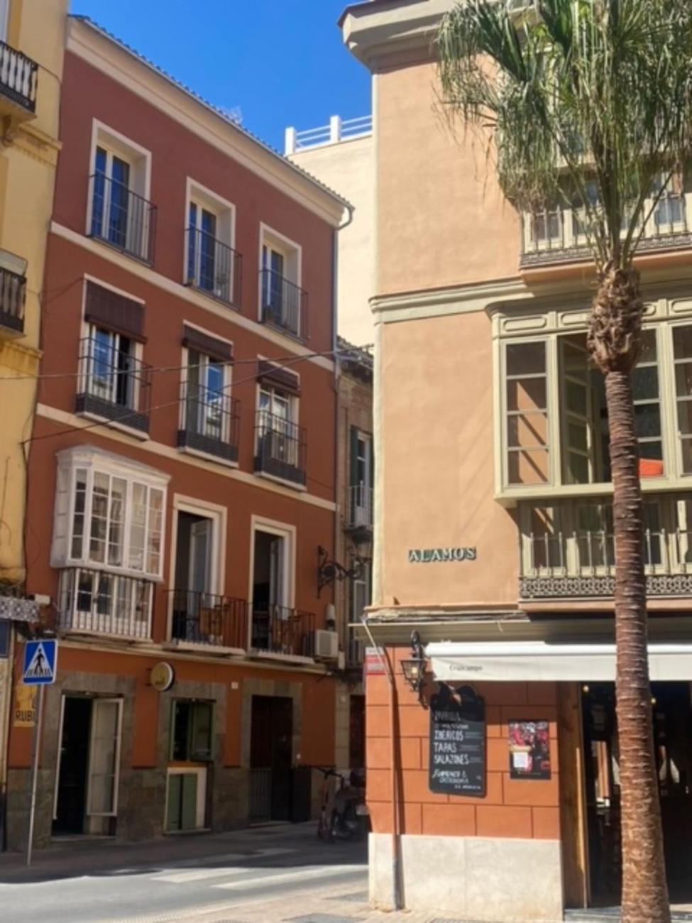 Casa Naty, Espacioso Renovado Apartamento En El Centro De Малага Екстериор снимка